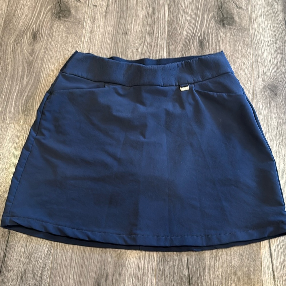 💚Greg Norman Collection Navy Blue Slimming Women's Skort Super Cute Versatile